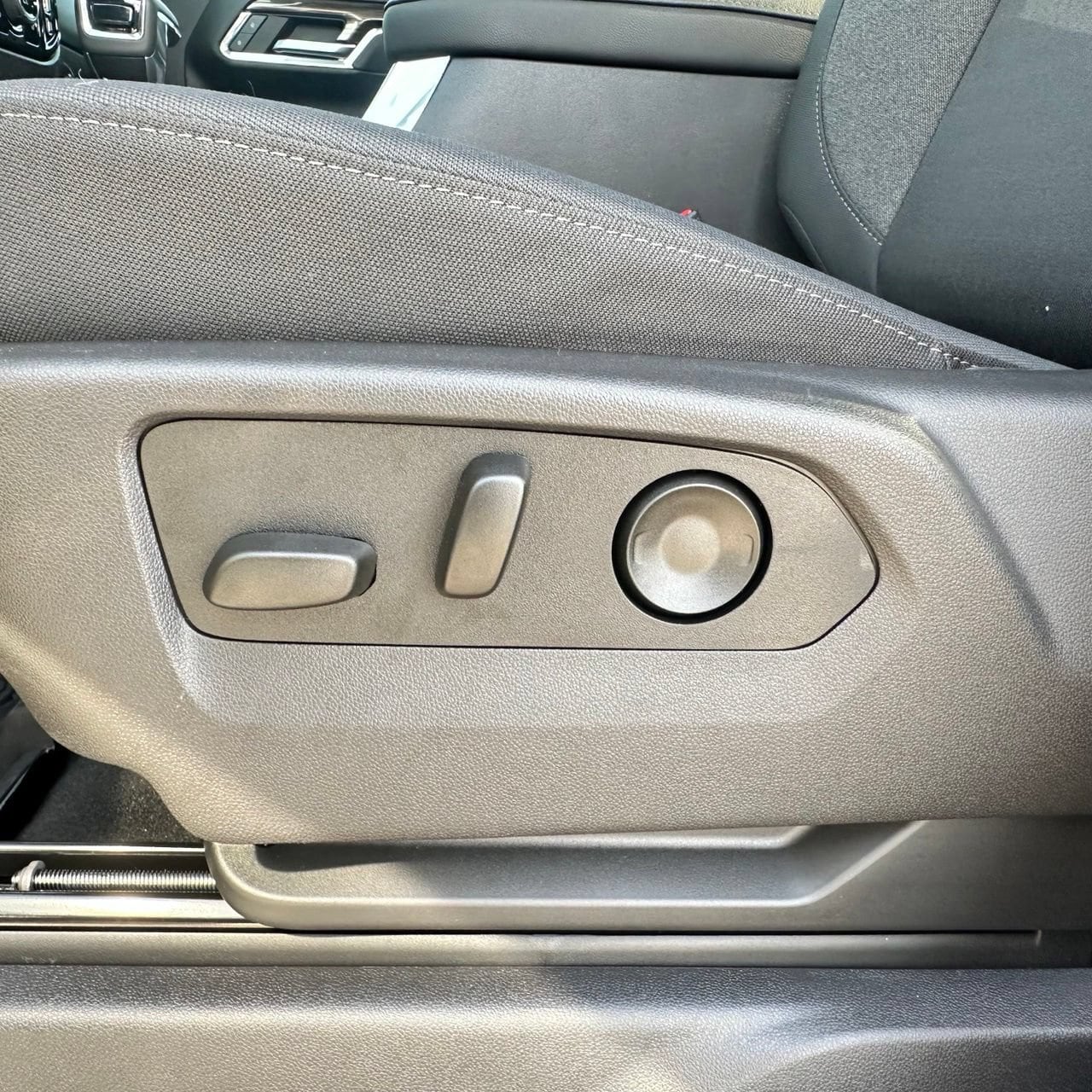 2026 Chevrolet Silverado 1500 LT, photo 27