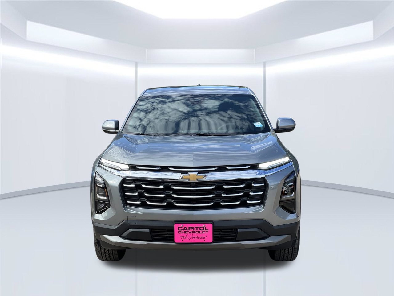 2027 Chevrolet Equinox LT - Photo 8