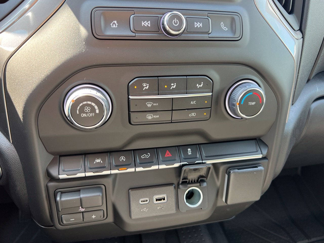 2026 Chevrolet Silverado 1500 Custom - Photo 20