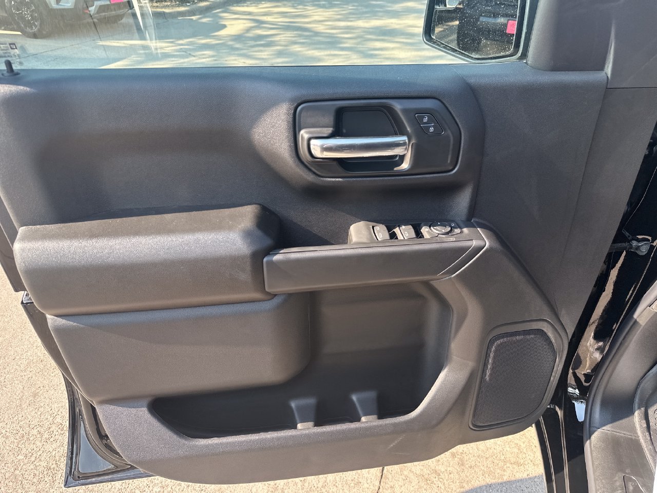 2026 Chevrolet Silverado 1500 Custom - Photo 10