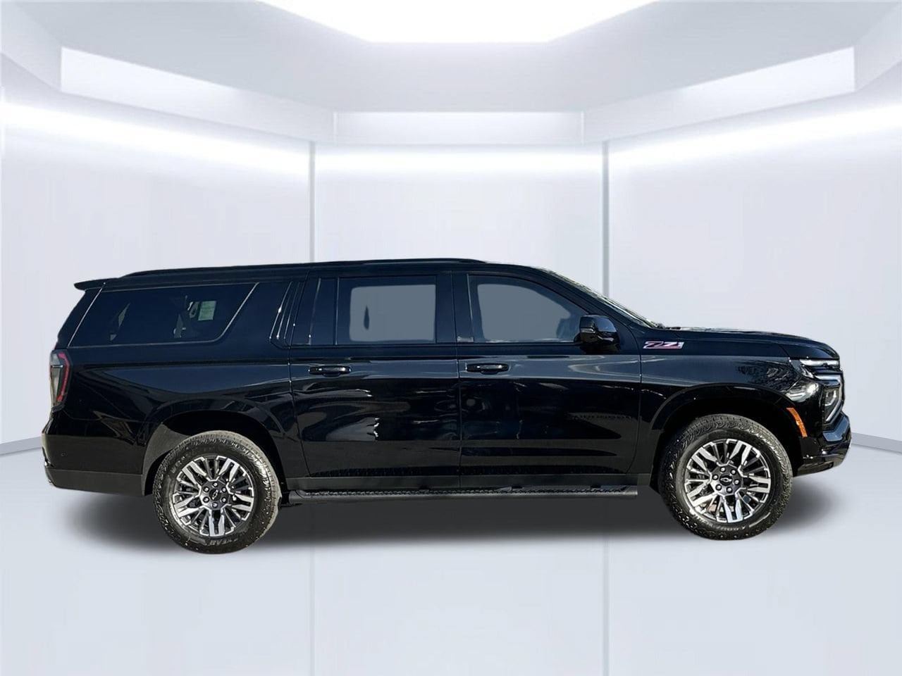 2026 Chevrolet Suburban Z71, photo 7