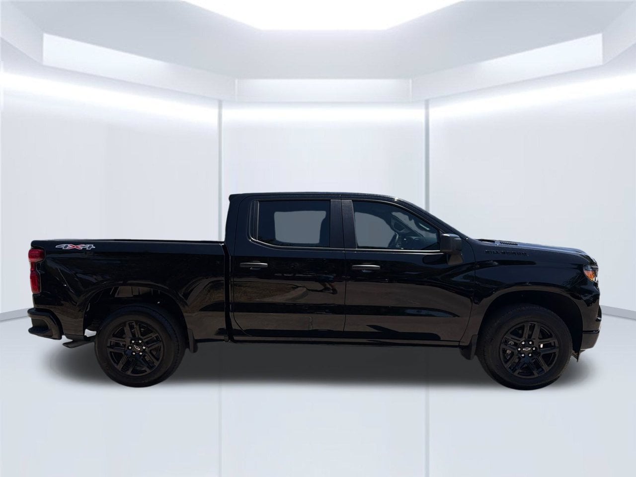 2026 Chevrolet Silverado 1500 Custom - Photo 7