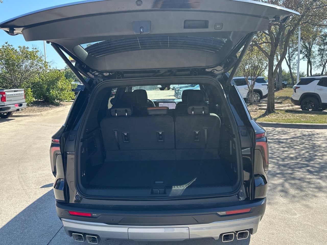 2027 Chevrolet Traverse Z71 - Photo 23
