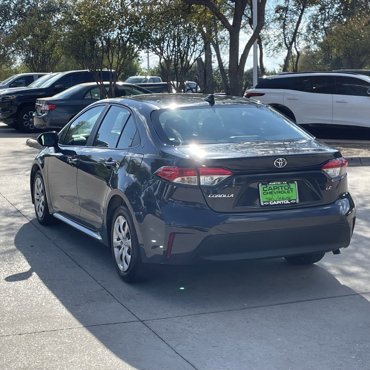 2024 Toyota Corolla LE photo 3