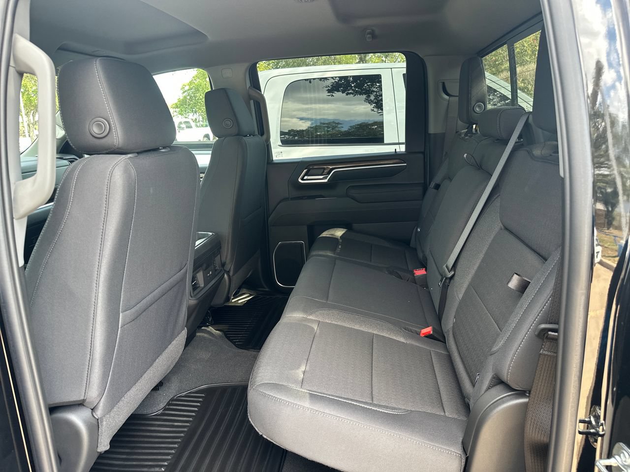 2026 Chevrolet Silverado 2500 HD LT Truck, photo 14