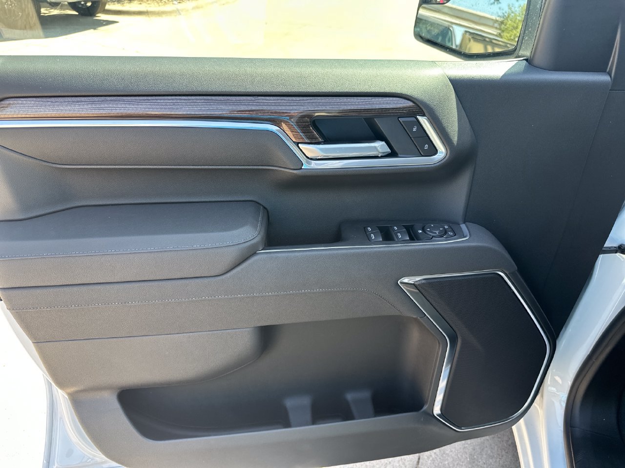 2026 Chevrolet Silverado 1500 LT - Photo 18