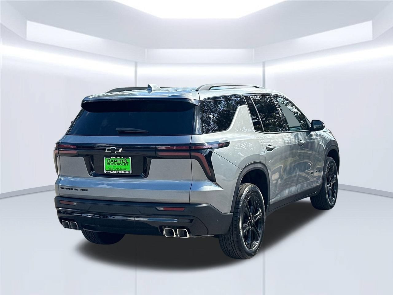 2027 Chevrolet Traverse LT SUV, photo 5