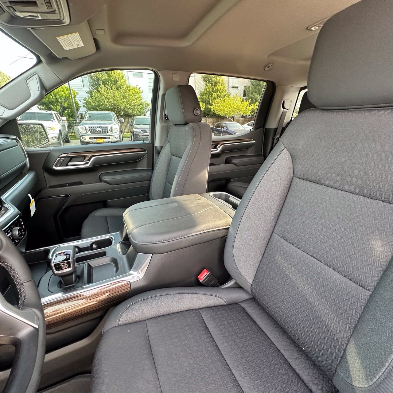 2026 Chevrolet Silverado 1500 LT - Photo 25