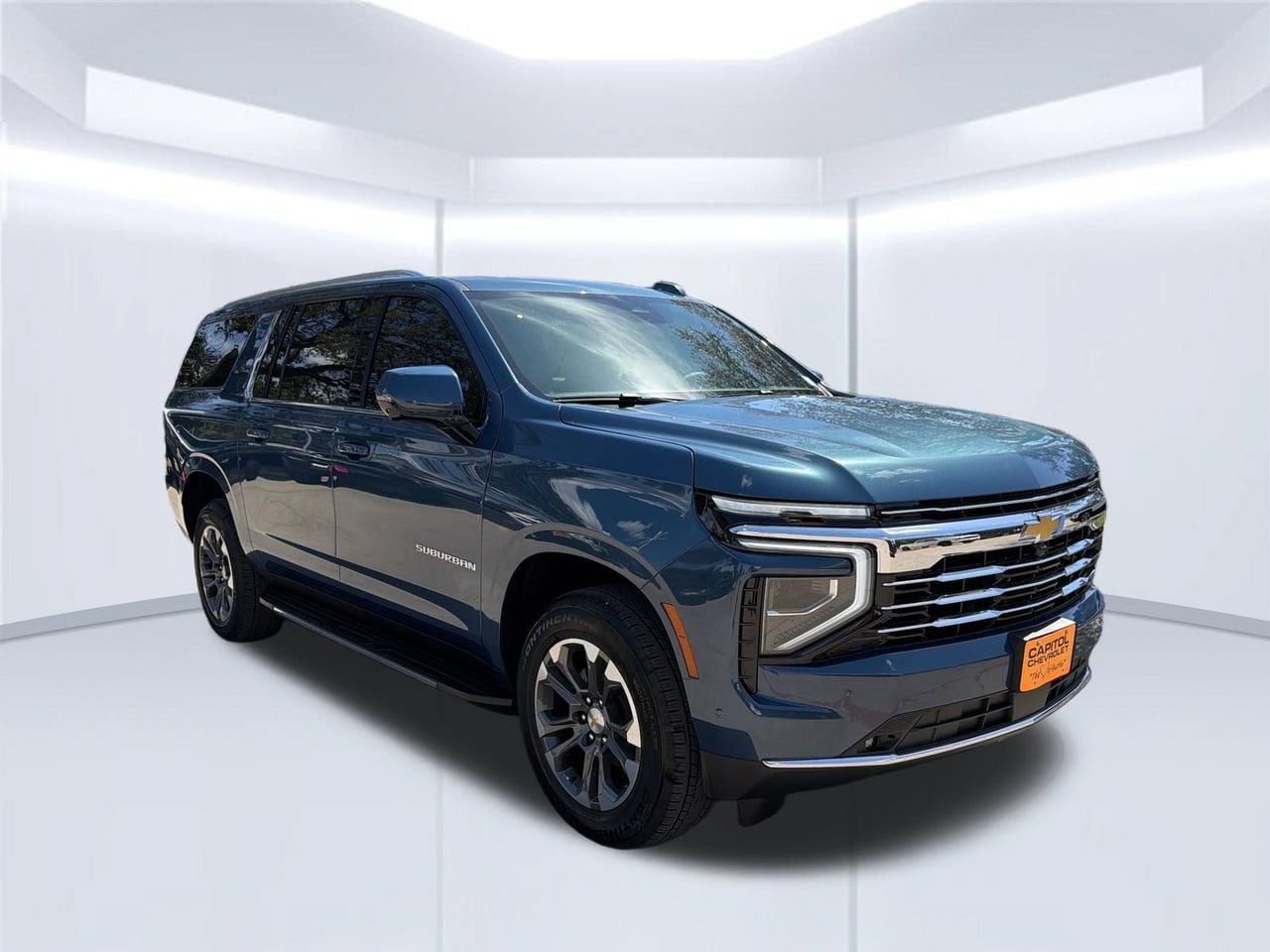 2026 Chevrolet Suburban LT SUV, photo 7