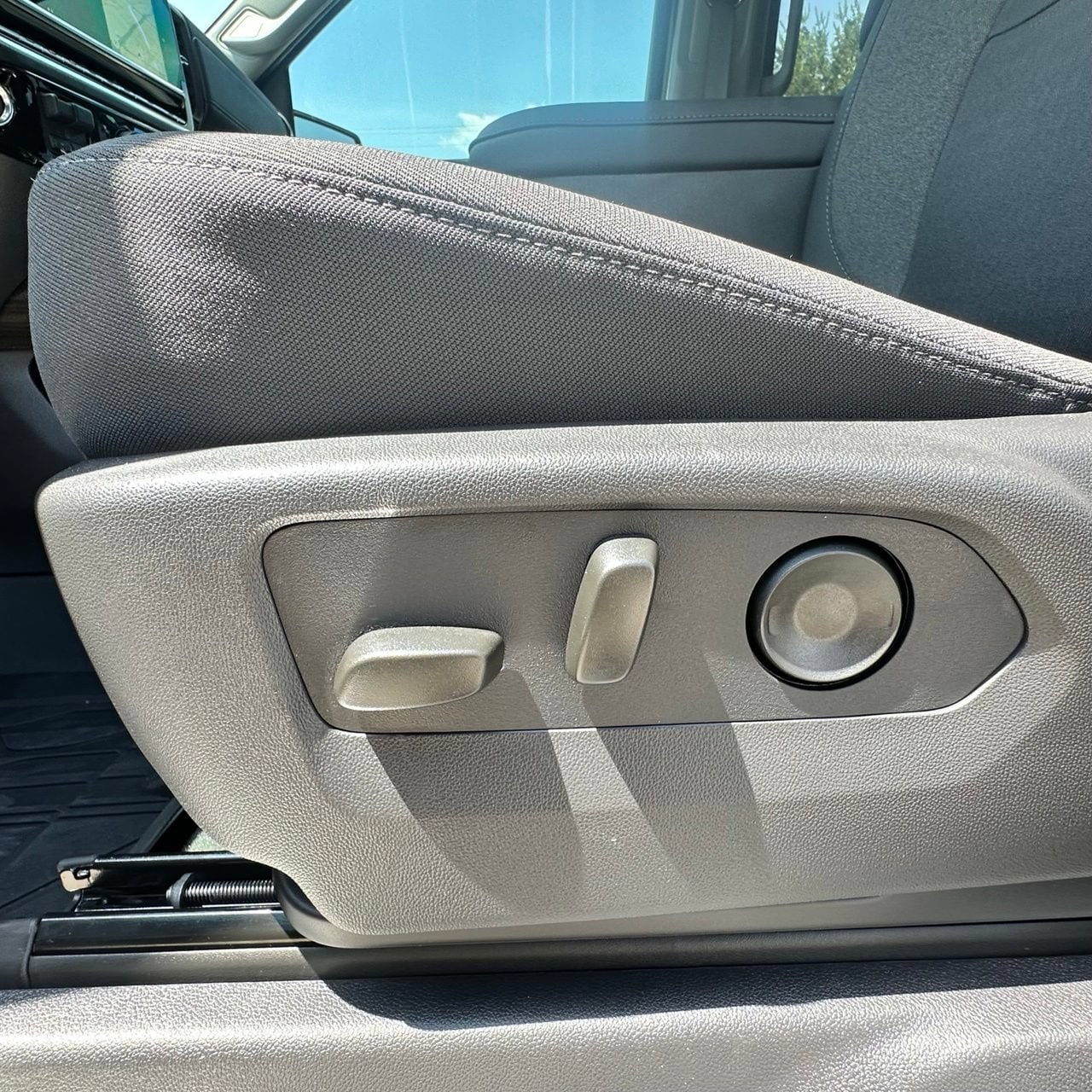 2026 Chevrolet Silverado 1500 LT Truck, photo 25