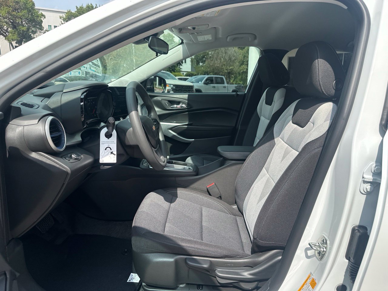 2026 Chevrolet Trax LS - Photo 9