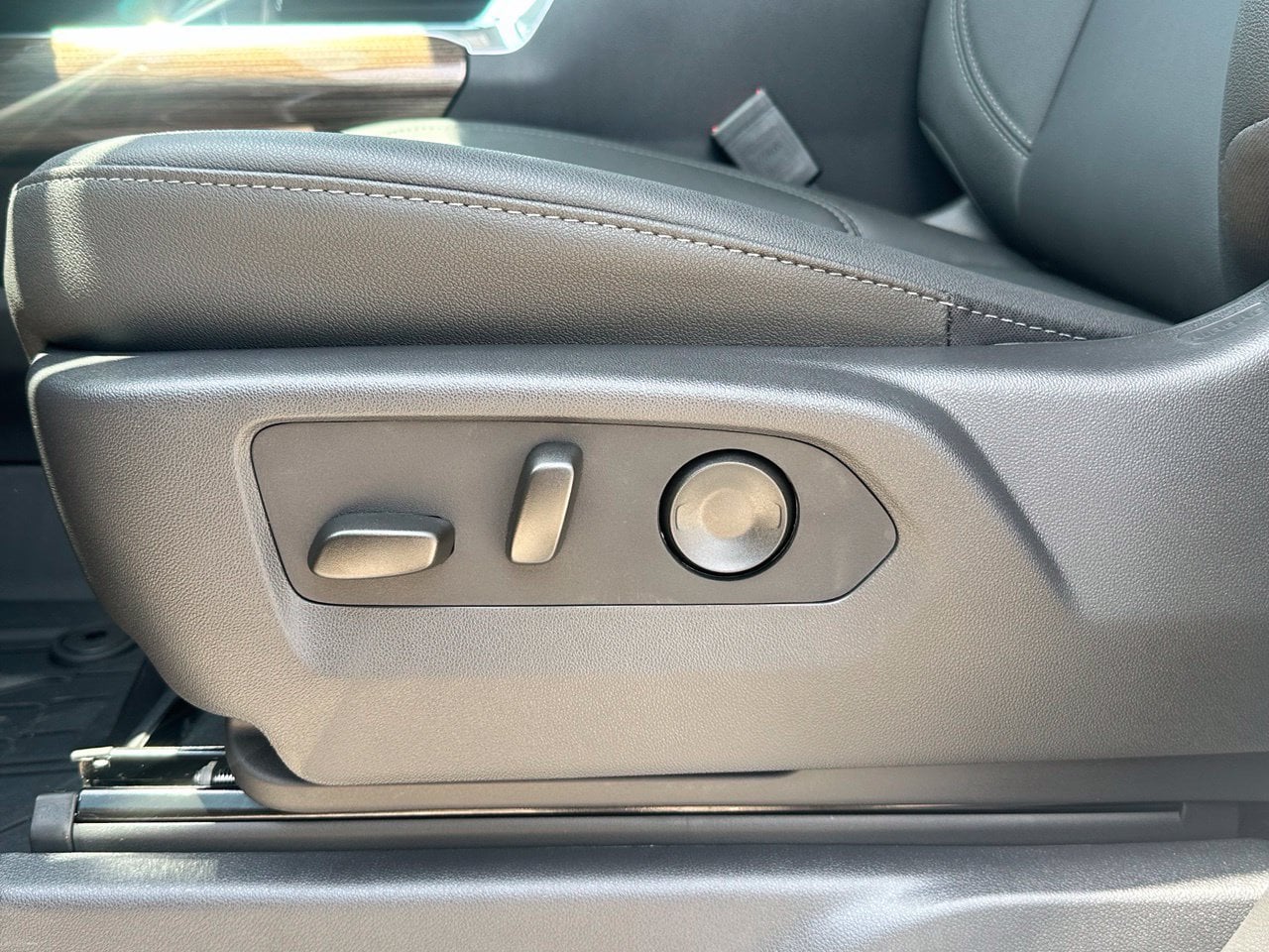 2026 Chevrolet Silverado 1500 RST Truck, photo 28