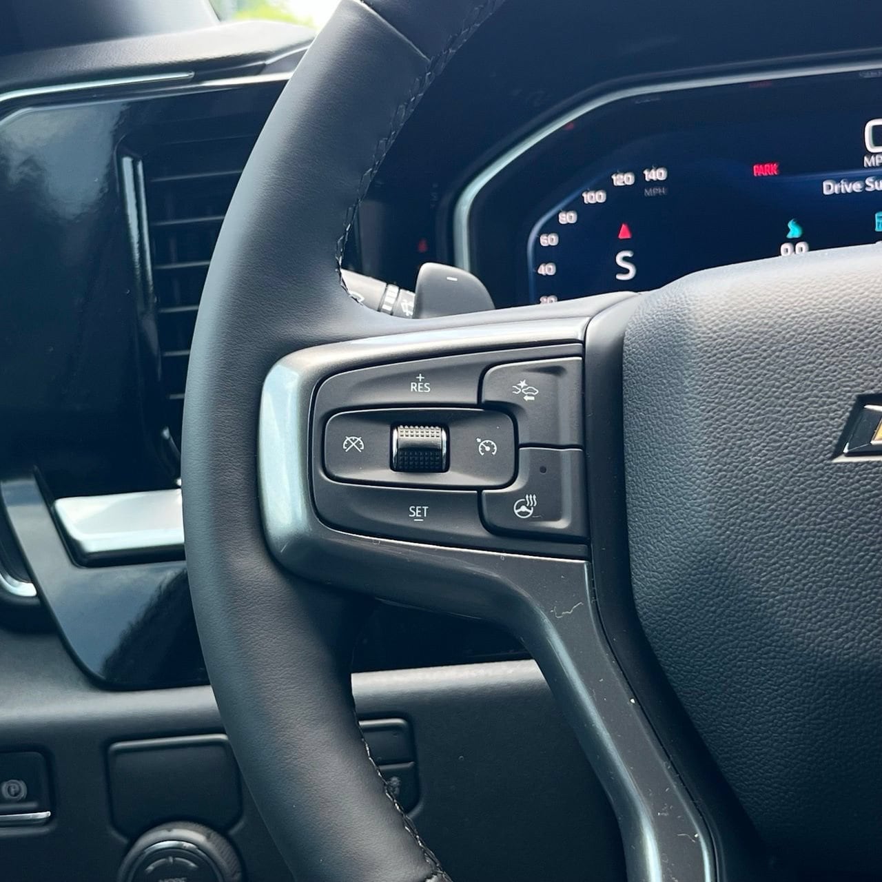 2026 Chevrolet Silverado 1500 LT Truck, photo 18