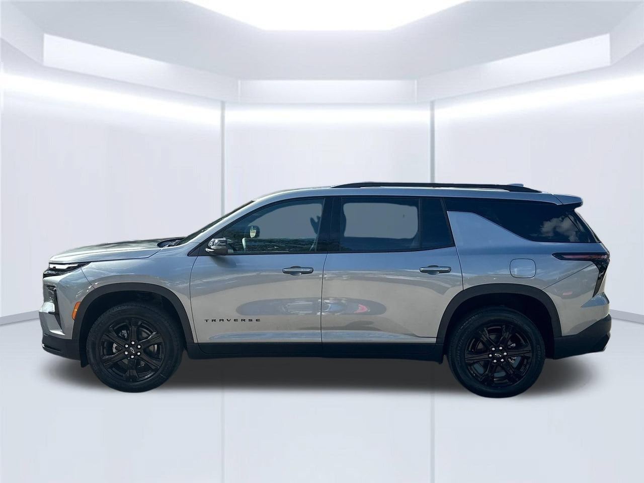 2027 Chevrolet Traverse LT SUV, photo 2