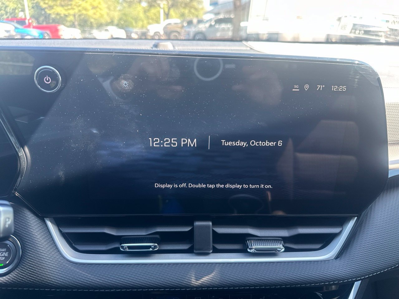 2027 Chevrolet Equinox LT, photo 19