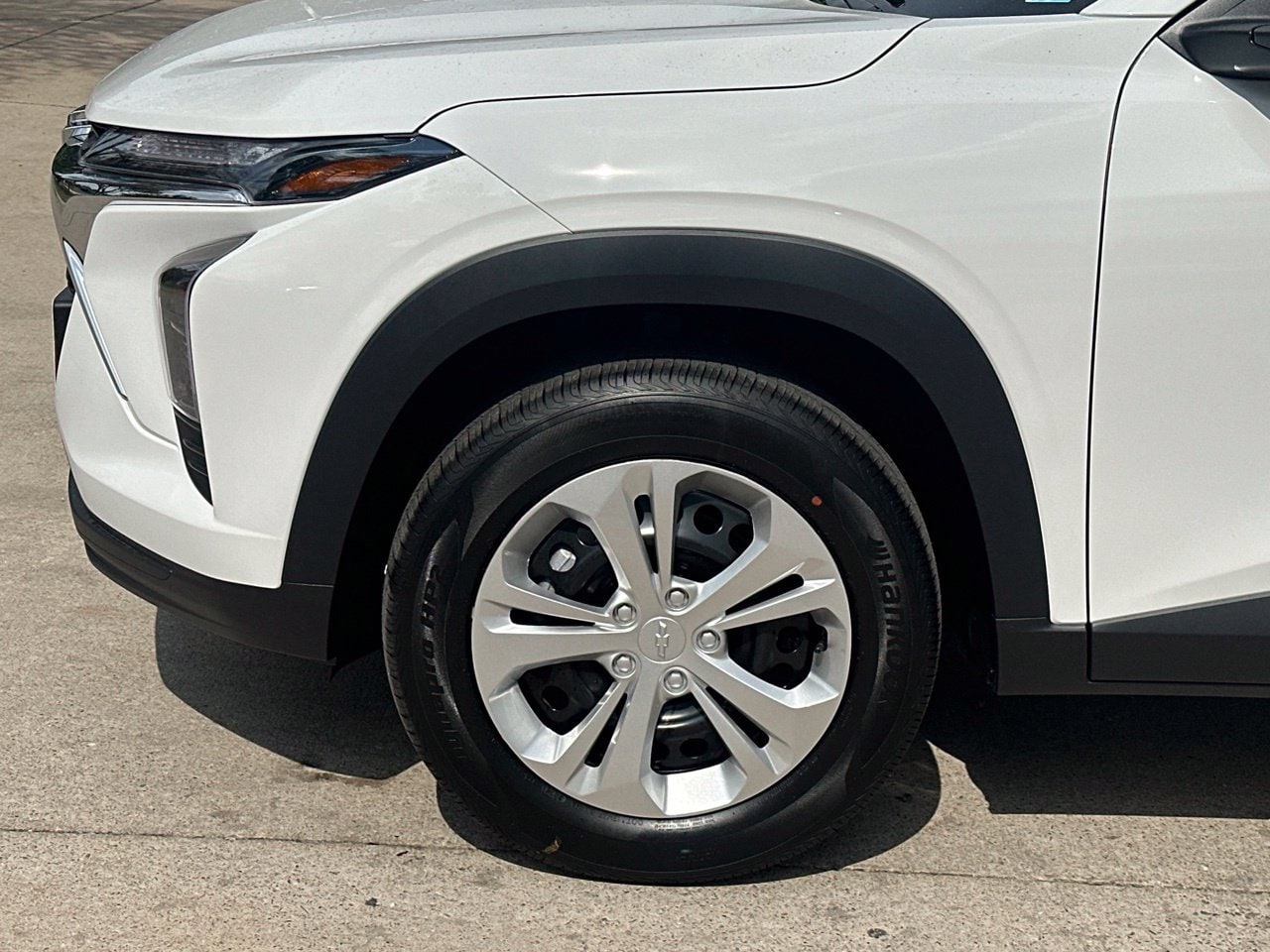 2026 Chevrolet Trax LS - Photo 25