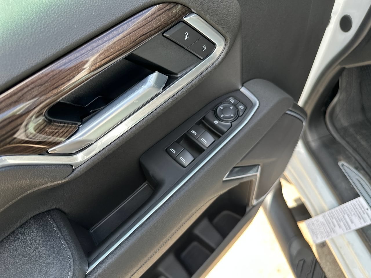 2026 Chevrolet Silverado 1500 RST Truck, photo 12