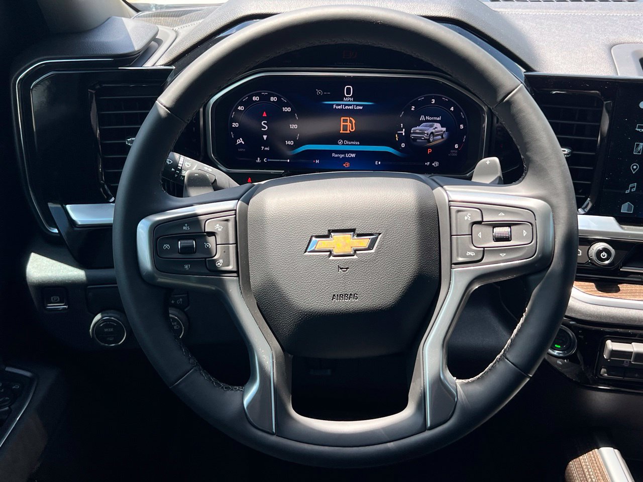 2026 Chevrolet Silverado 1500 LT - Photo 15