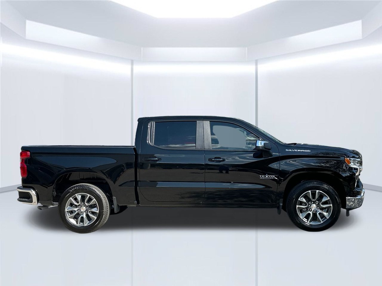 2026 Chevrolet Silverado 1500 LT - Photo 7