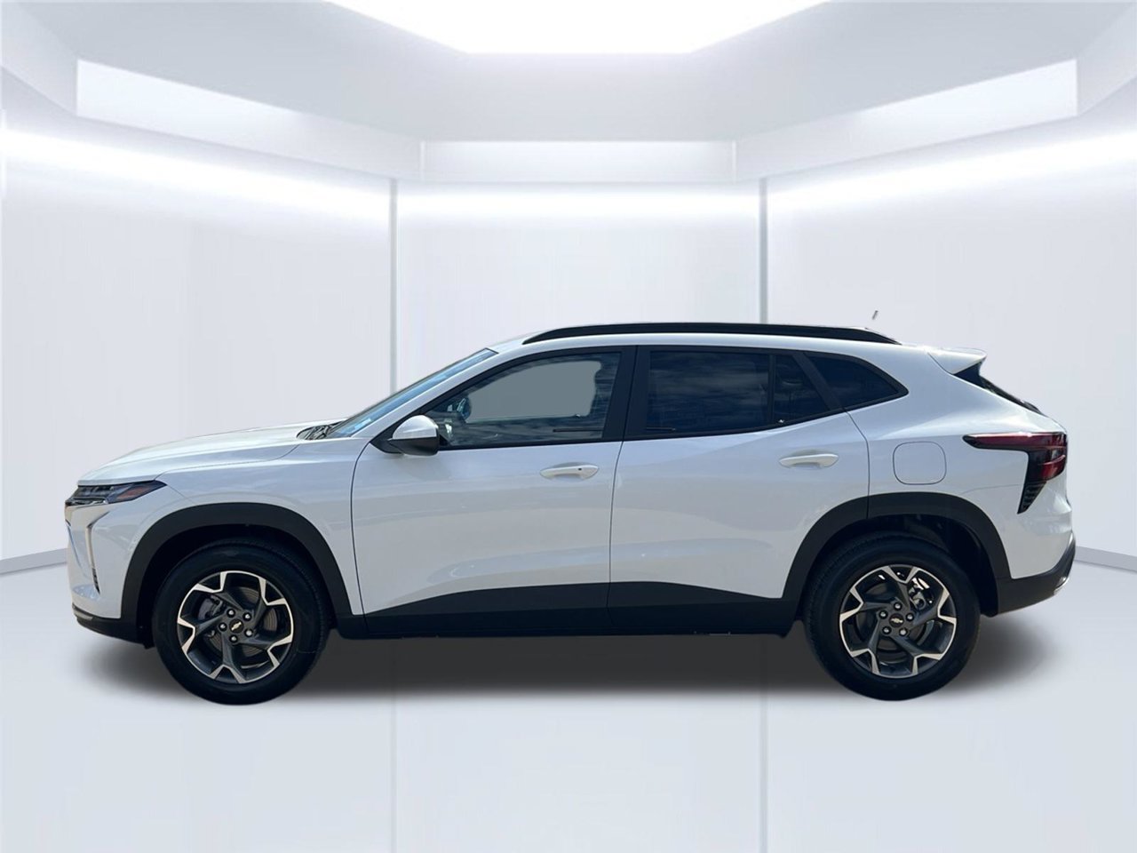 2026 Chevrolet Trax LT - Photo 2