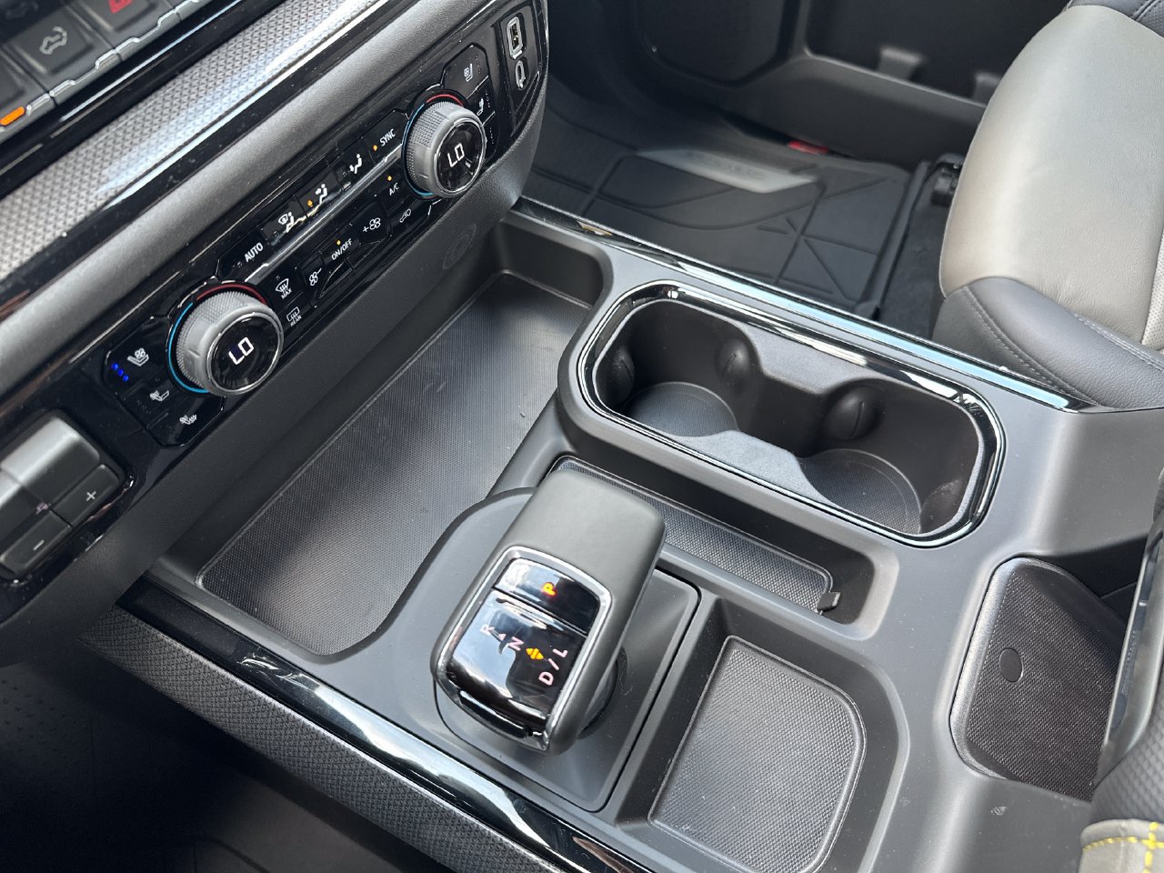 2026 Chevrolet Silverado 1500 ZR2 Truck, photo 27