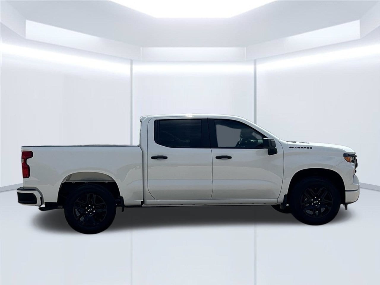 2026 Chevrolet Silverado 1500 Custom - Photo 9