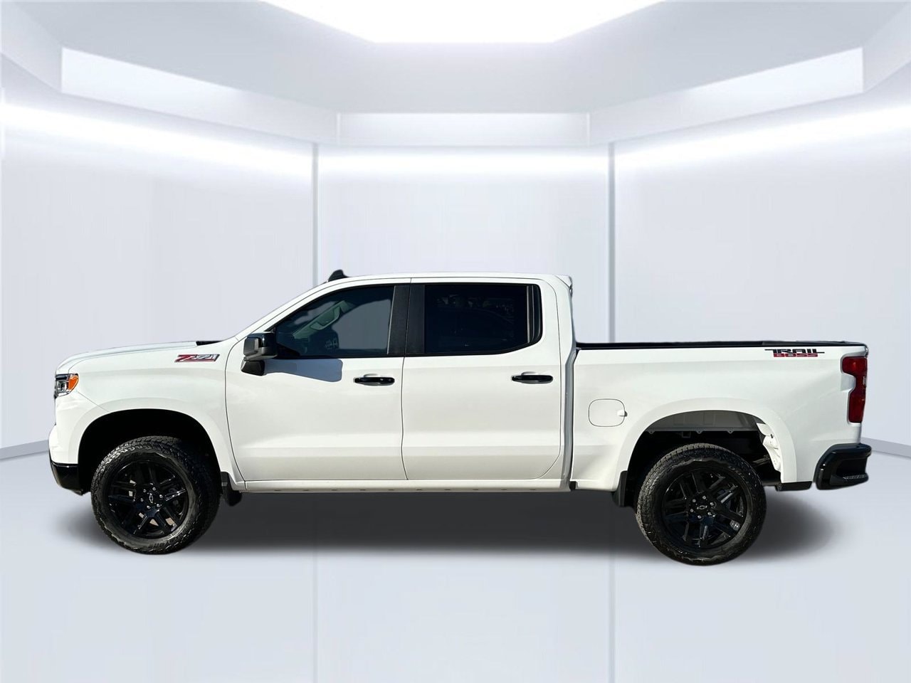 2026 Chevrolet Silverado 1500 LT Trail Boss Truck, photo 3