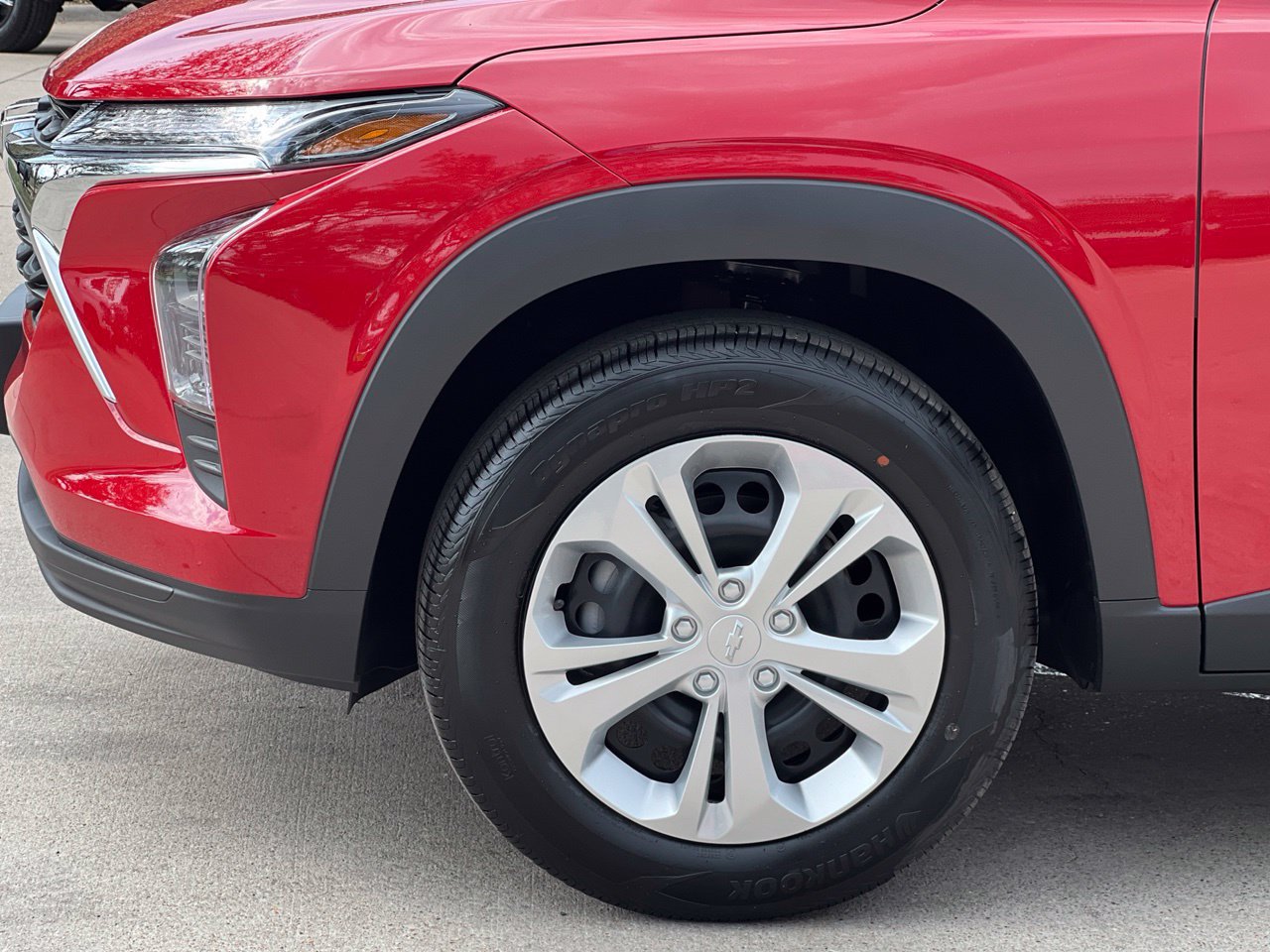 2026 Chevrolet Trax LS - Photo 25