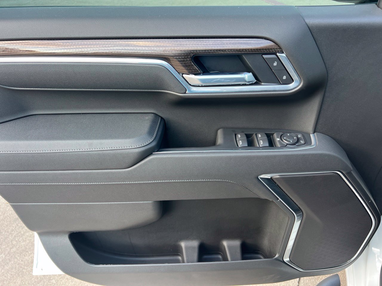 2026 Chevrolet Silverado 1500 RST - Photo 12