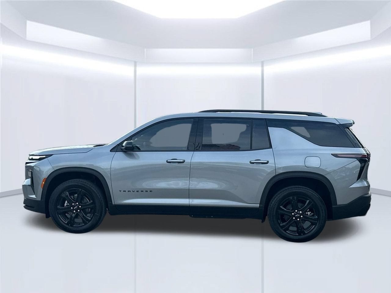2027 Chevrolet Traverse LT SUV, photo 2