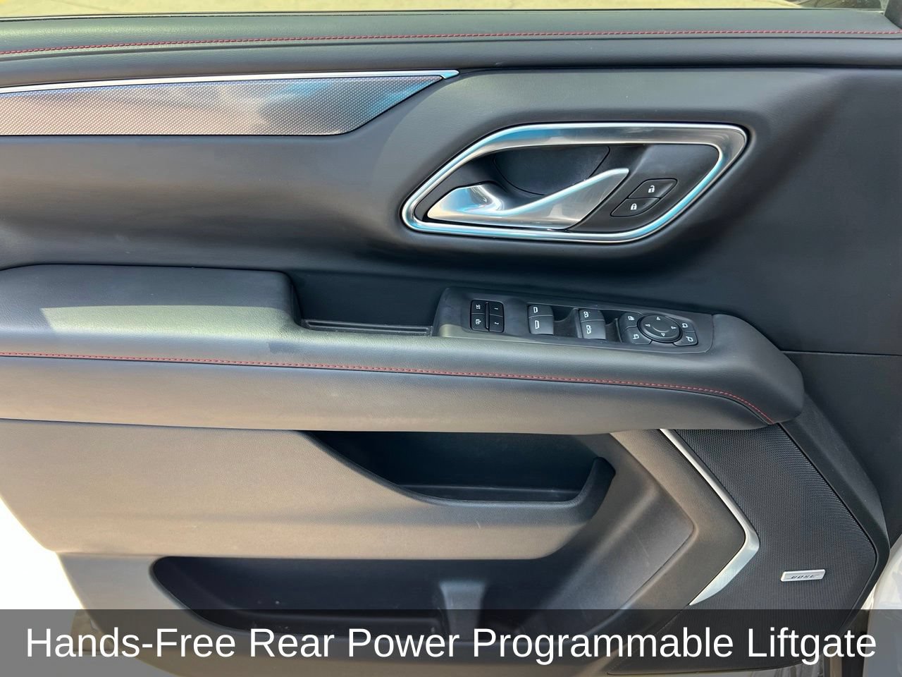 2024 Chevrolet Suburban RST - Photo 12