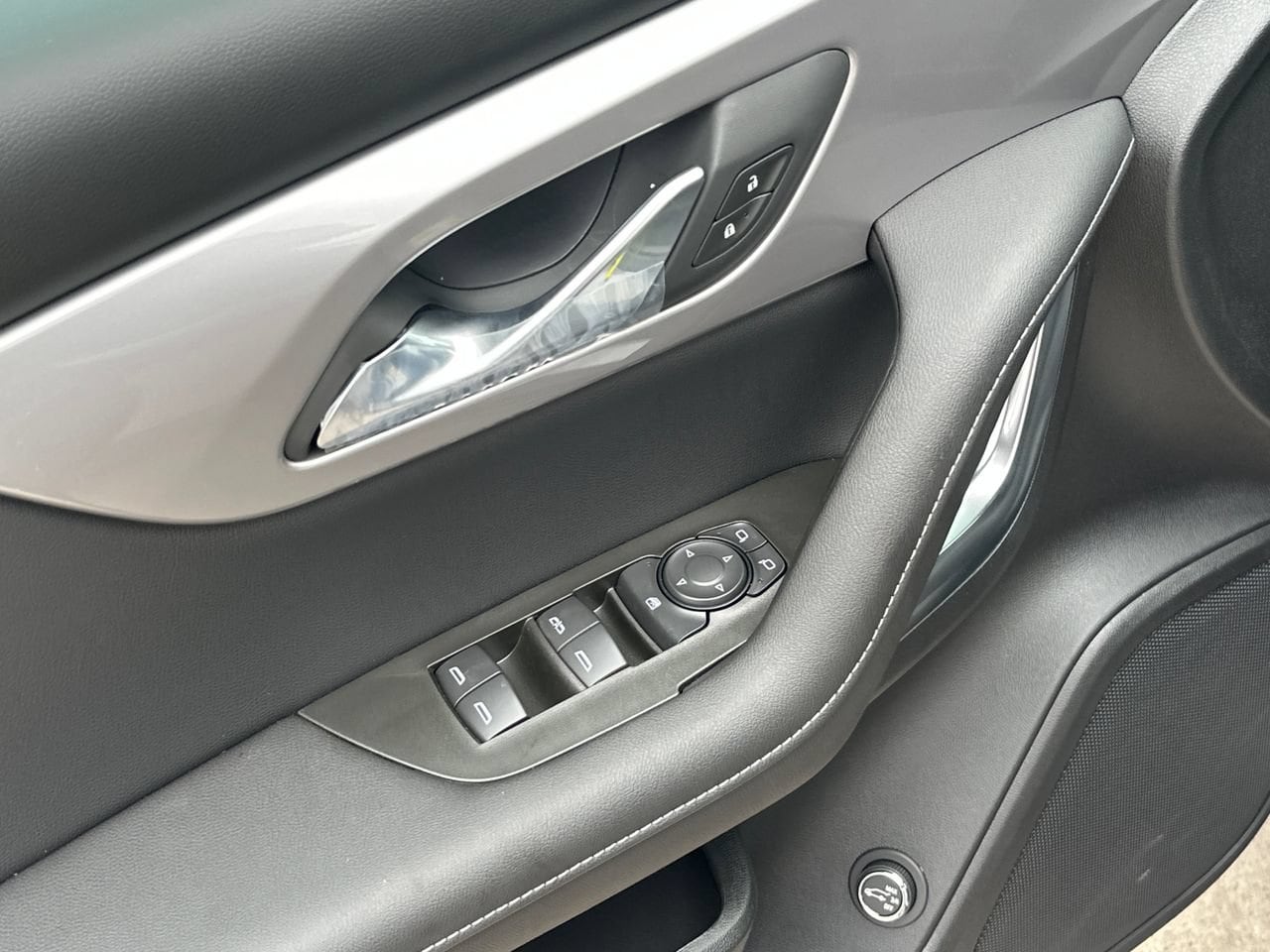 2026 Chevrolet Blazer 2LT - Photo 11
