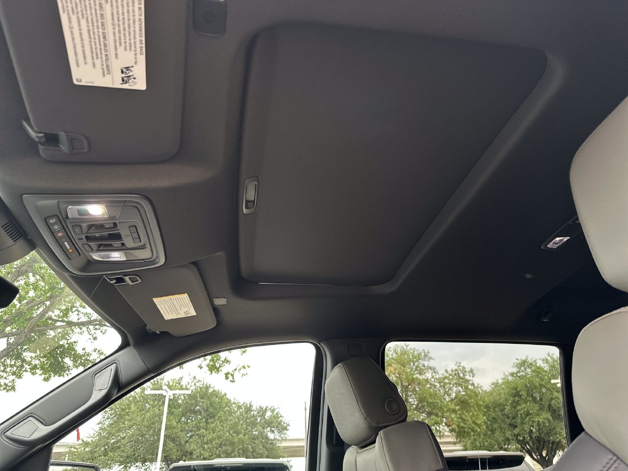 2026 Chevrolet Silverado 1500 ZR2 - Photo 24