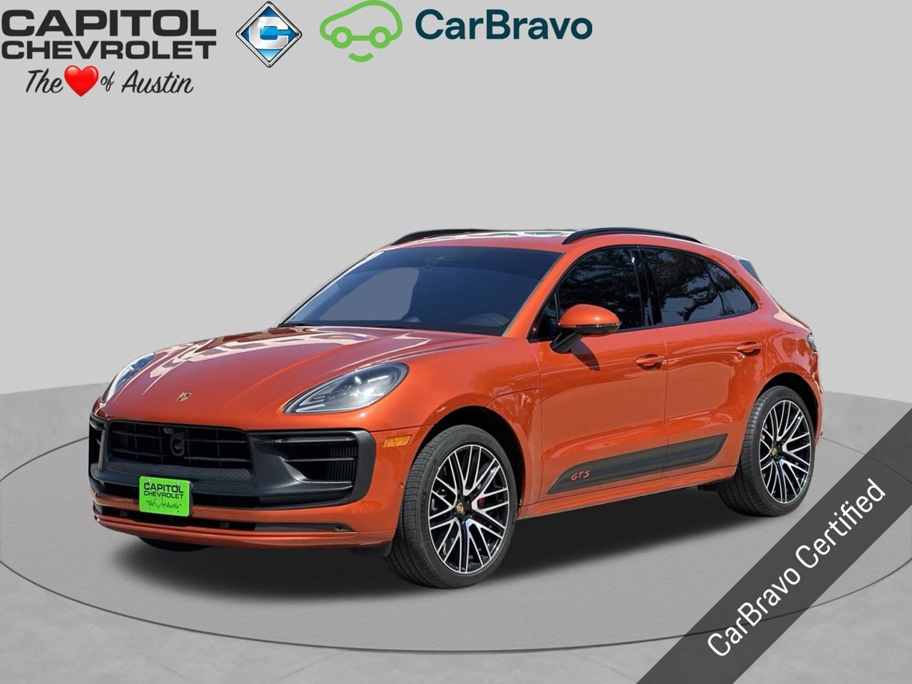 2022 Porsche Macan