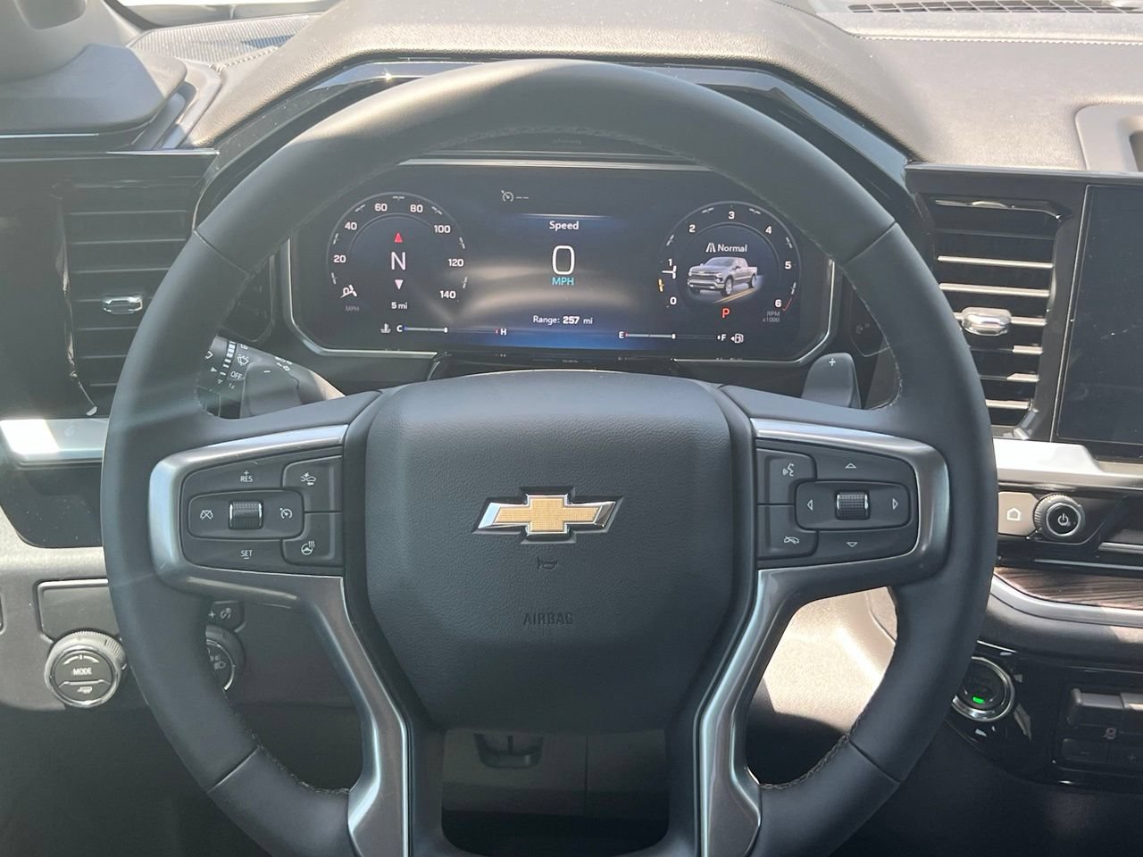 2026 Chevrolet Silverado 1500 LT Truck, photo 16