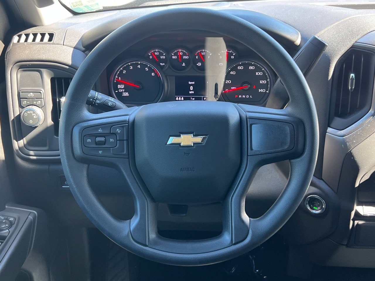 2026 Chevrolet Silverado 1500 Custom - Photo 15