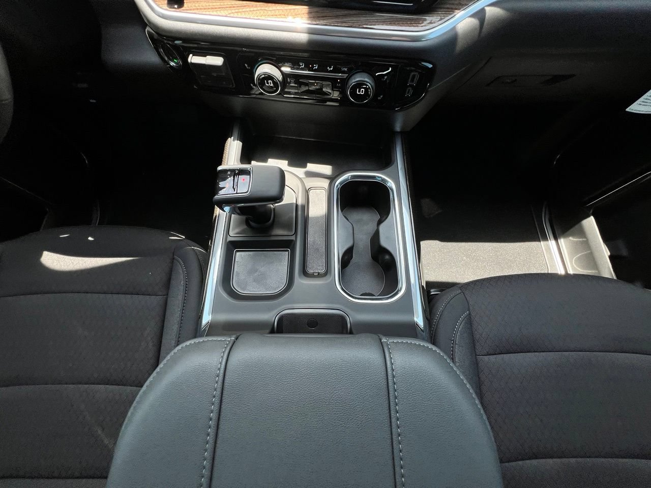 2026 Chevrolet Silverado 1500 LT - Photo 23