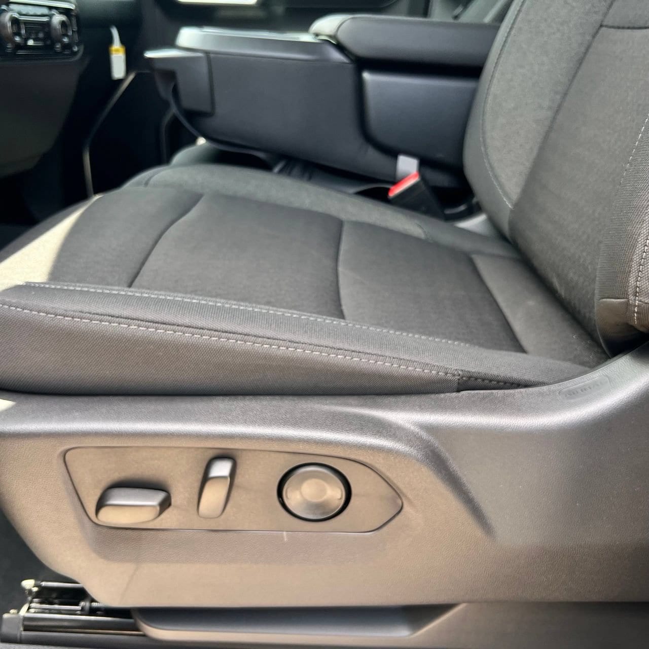 2026 Chevrolet Silverado 2500 HD LT Truck, photo 27