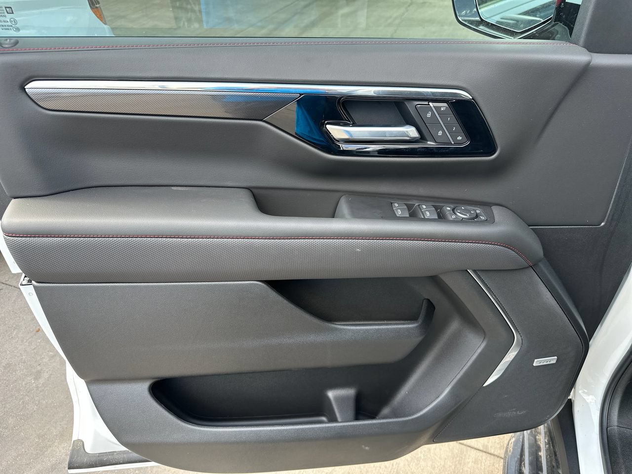 2026 Chevrolet Suburban RST SUV, photo 22