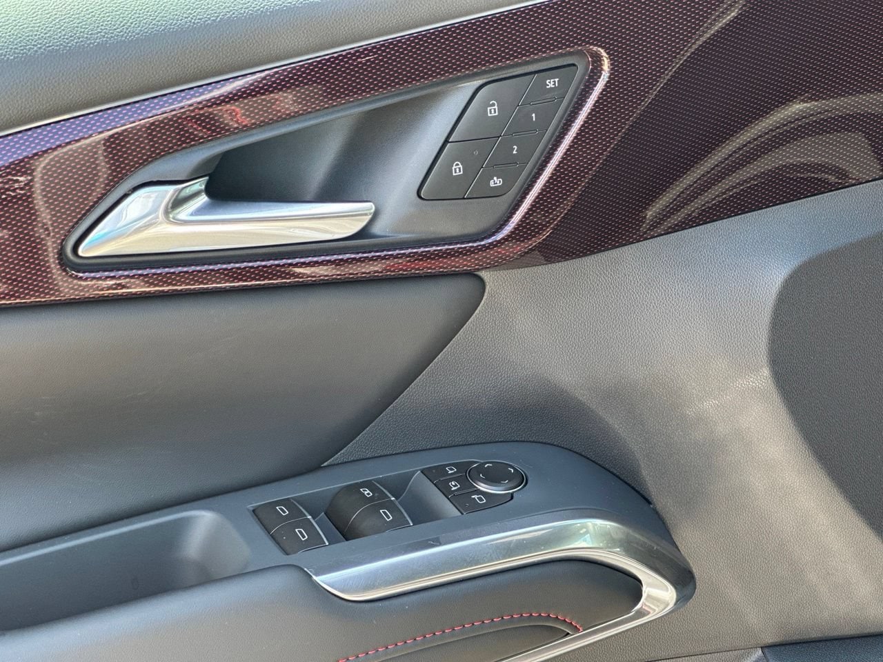 2027 Chevrolet Traverse RS, photo 12
