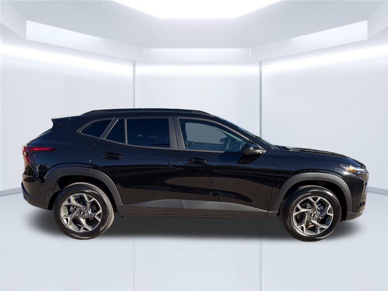 2026 Chevrolet Trax LT - Photo 6