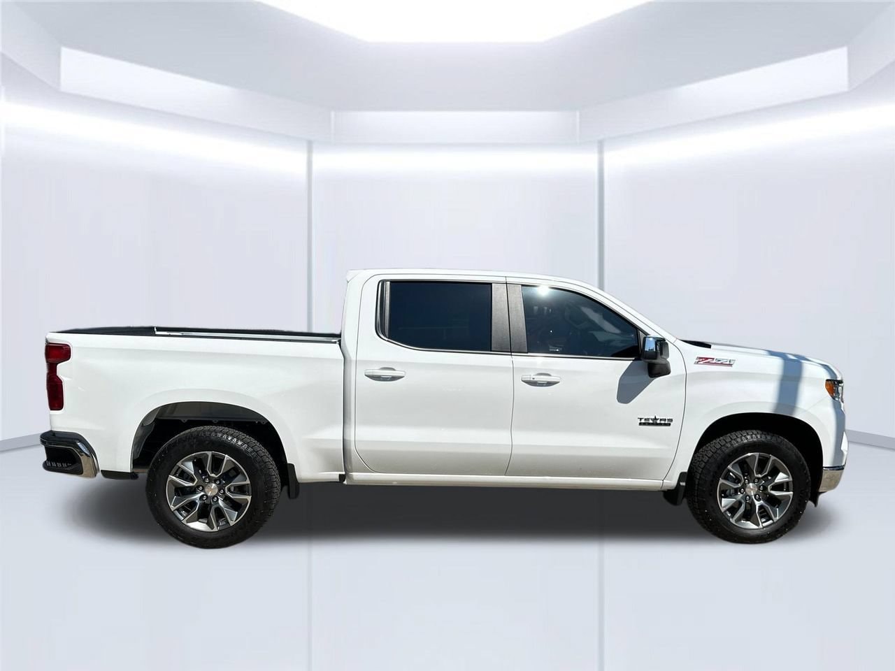 2026 Chevrolet Silverado 1500 LT Truck, photo 7