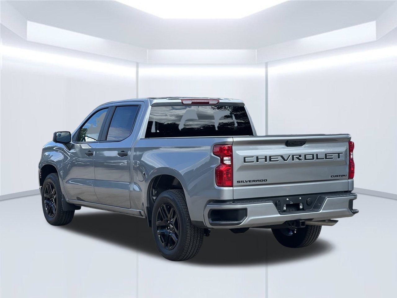 2026 Chevrolet Silverado 1500 Custom - Photo 3