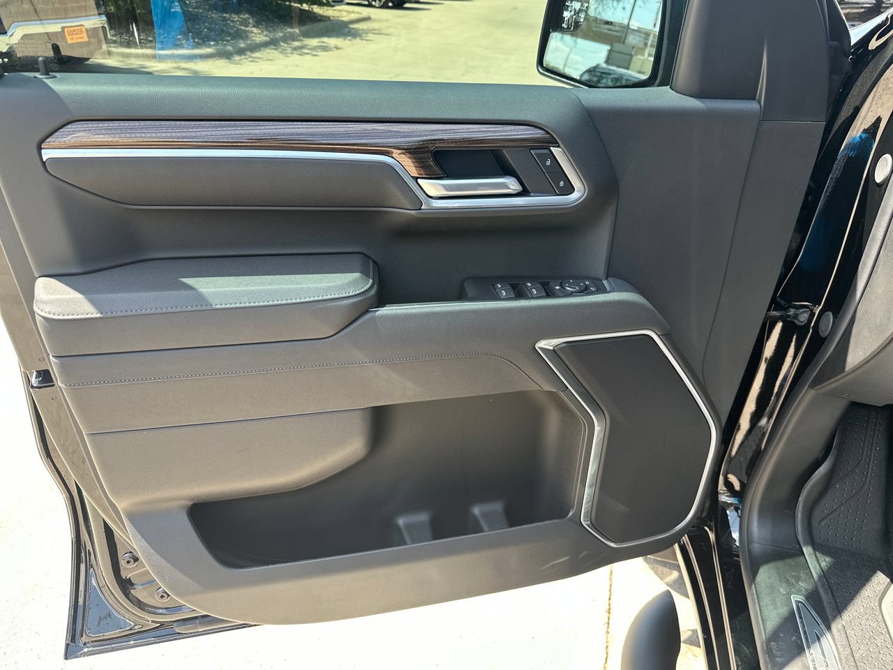 2026 Chevrolet Silverado 1500 RST, photo 10
