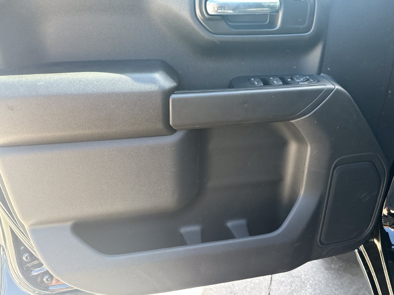 2026 Chevrolet Silverado 1500 Custom Trail Boss - Photo 10