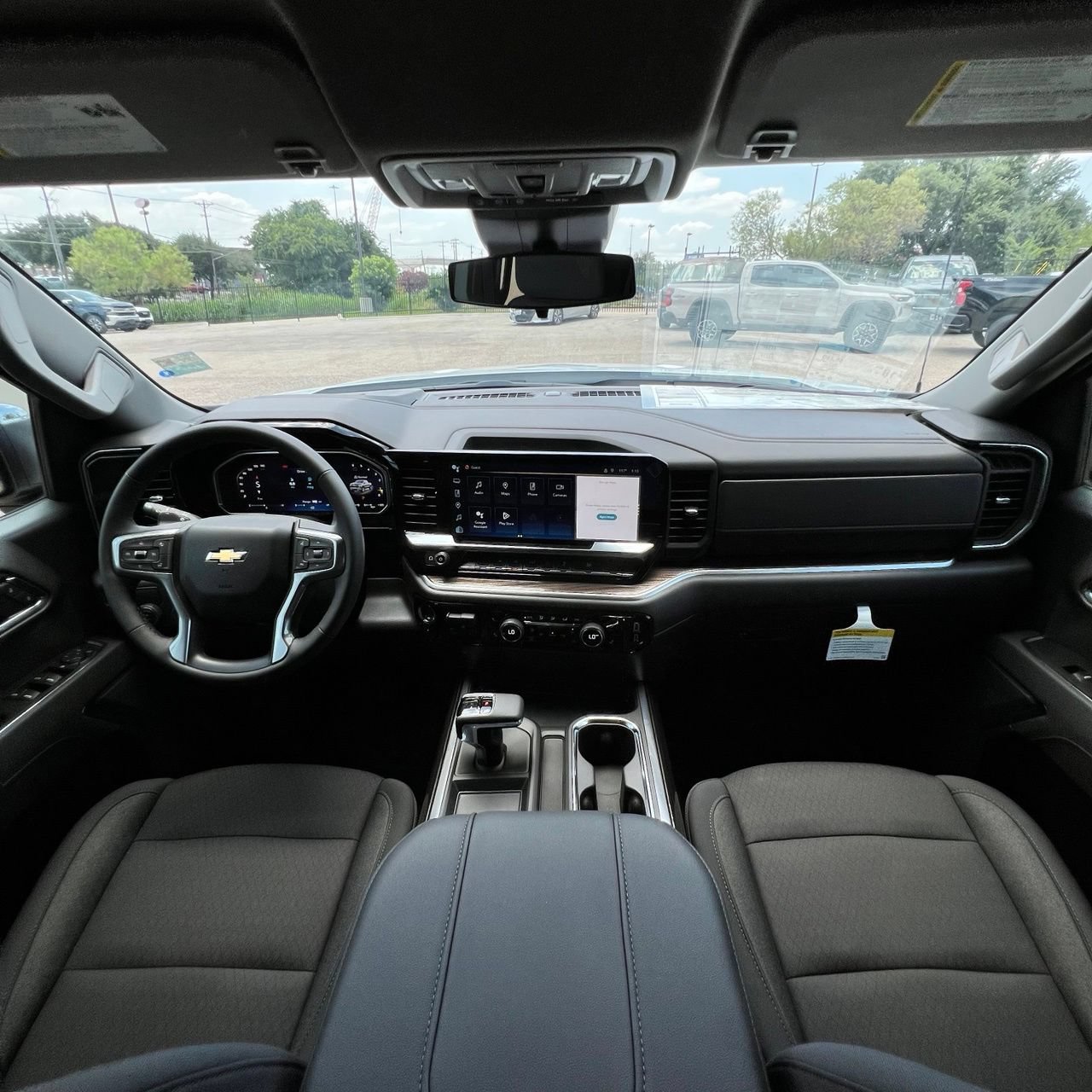 2026 Chevrolet Silverado 1500 LT Truck, photo 15