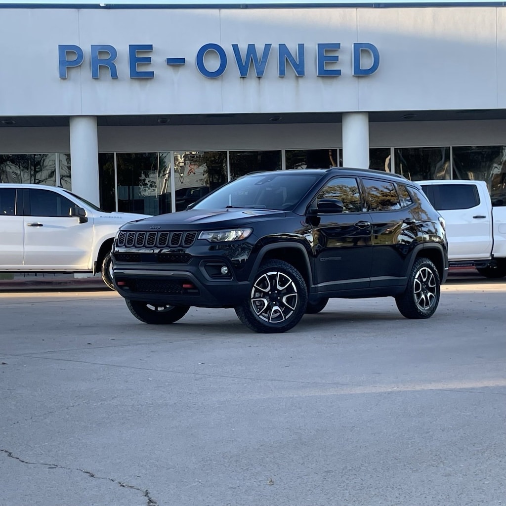 Used 2024 Jeep Compass Trailhawk SUV