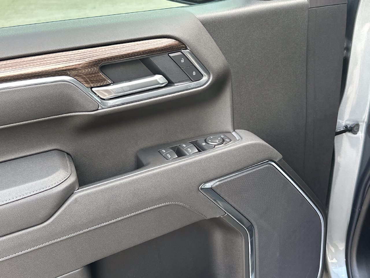 2026 Chevrolet Silverado 1500 LT - Photo 11