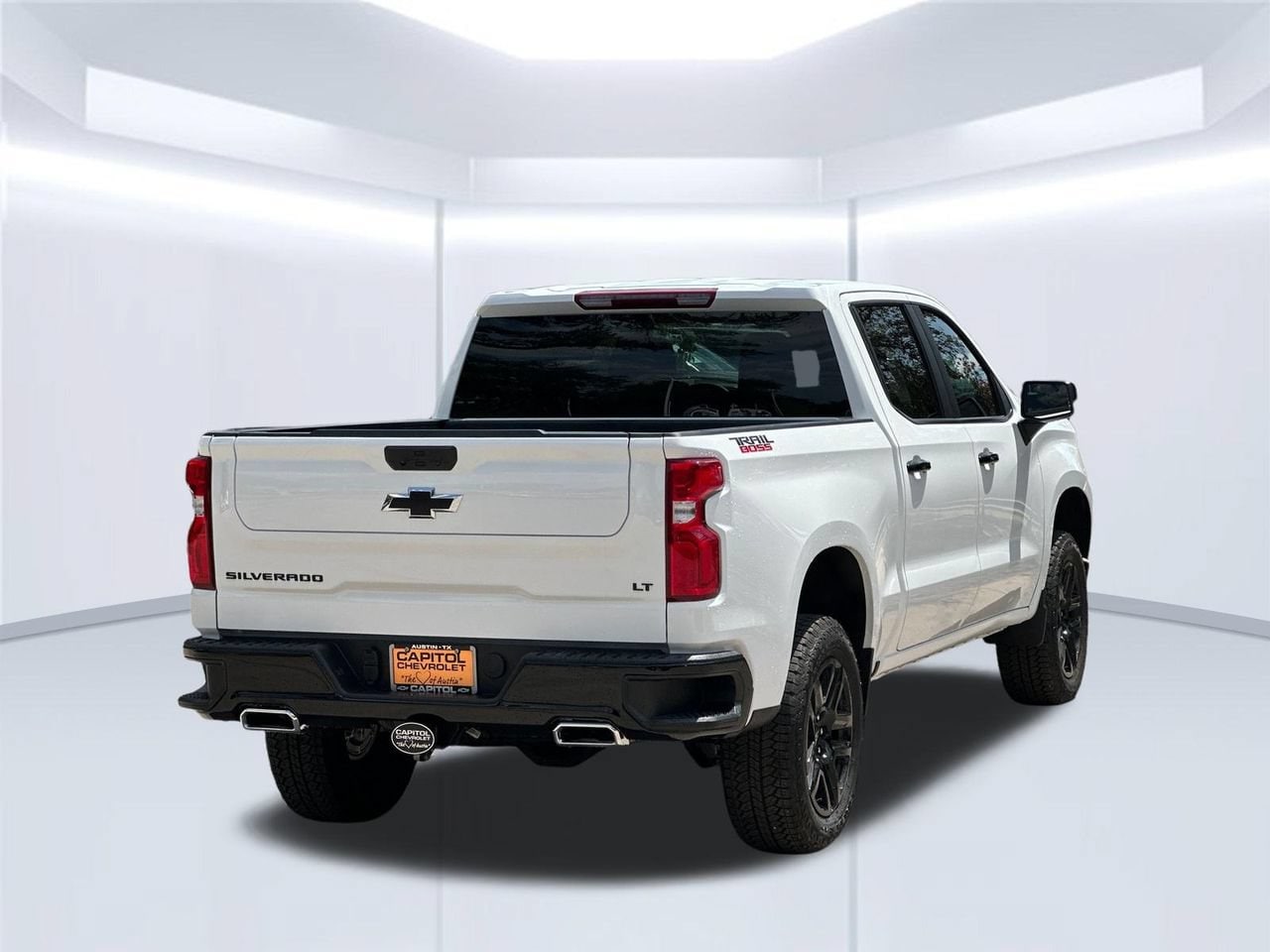 2026 Chevrolet Silverado 1500 LT Trail Boss - Photo 6