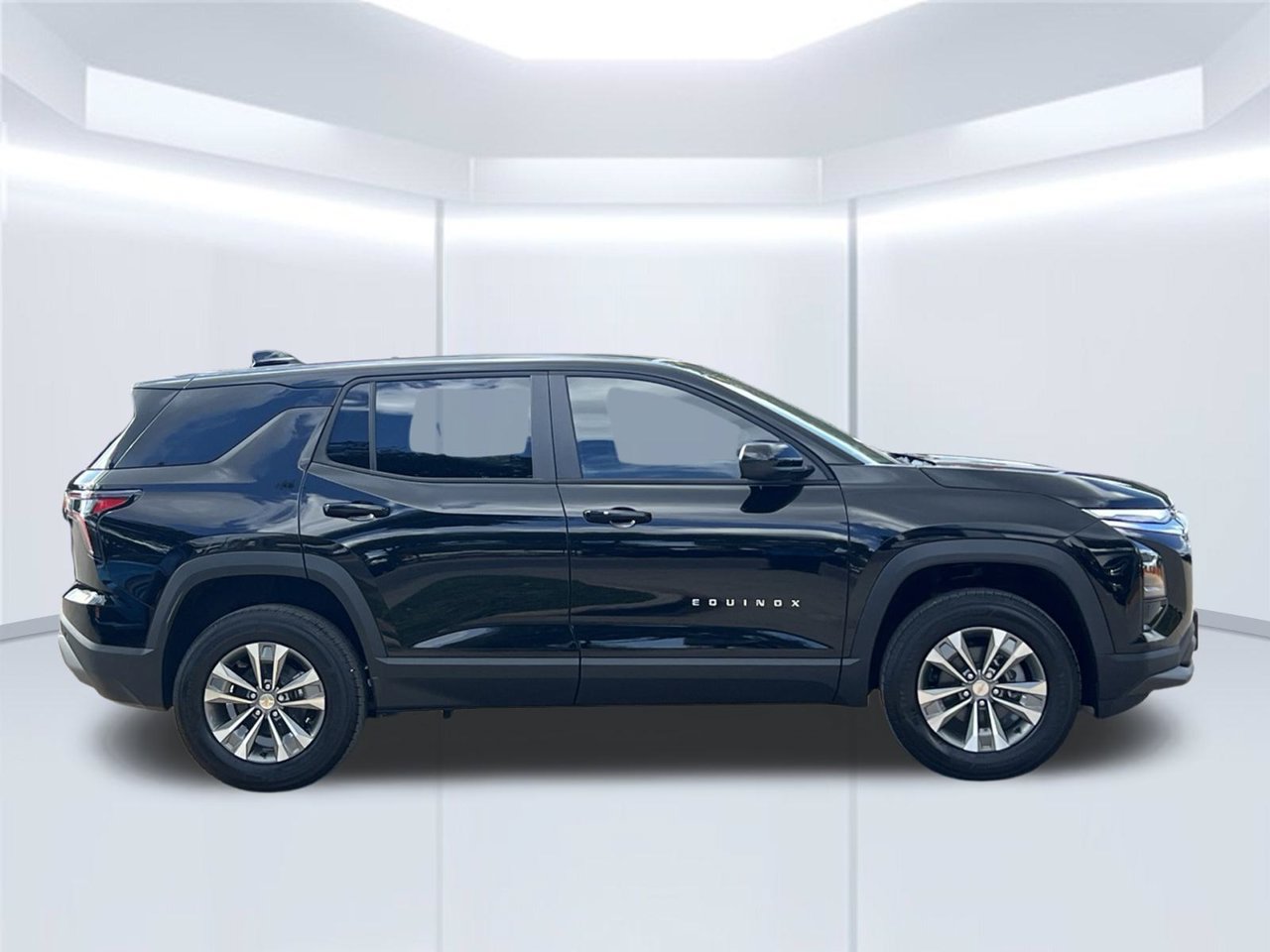 2027 Chevrolet Equinox LT - Photo 6